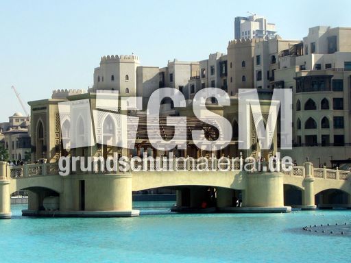 325 Souk al Bahar.JPG